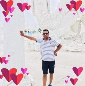 Meet your Posher, Akash